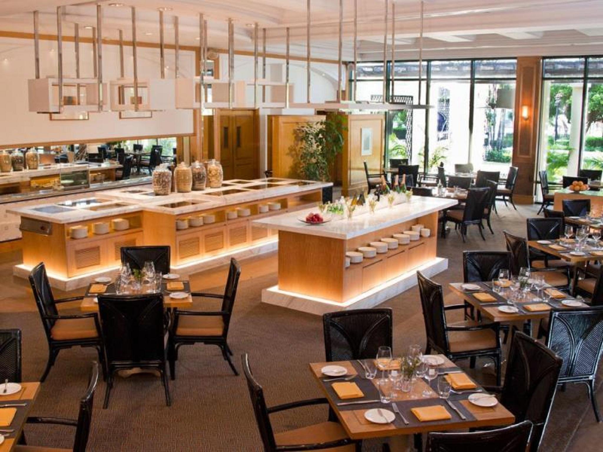 Grand Coloane Resort Macao Esterno foto The restaurant